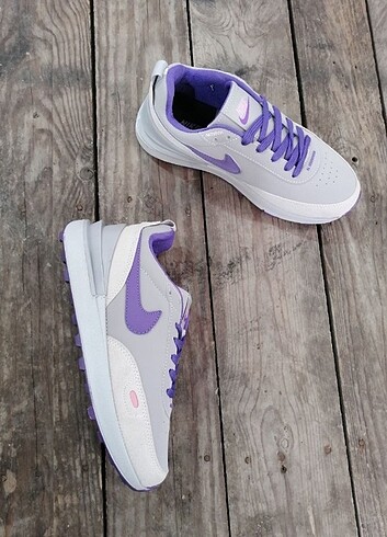 Nike 40 numara 