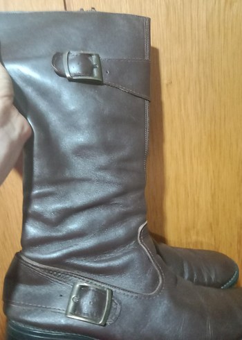 Kahverengi Tokalı Deri Çizme - Görsel 2