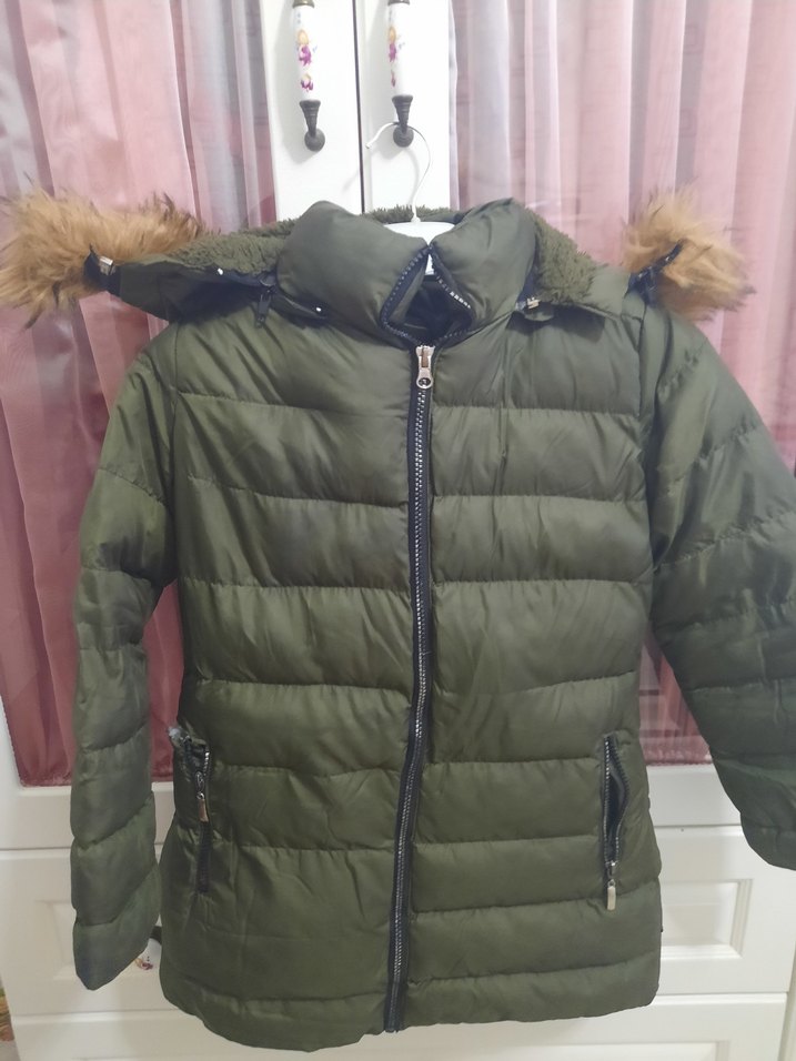 Çocuk Yeşil Kürklü Kış Montu - Görsel 3