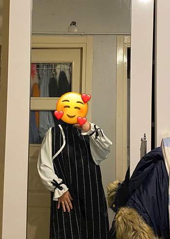 Püsküllü Siyah Midi Elbise