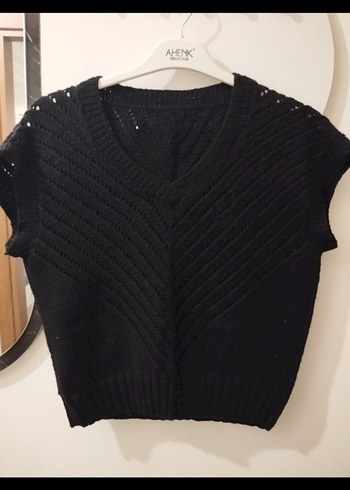 Siyah V Yaka Örgü Süveter - Görsel 2