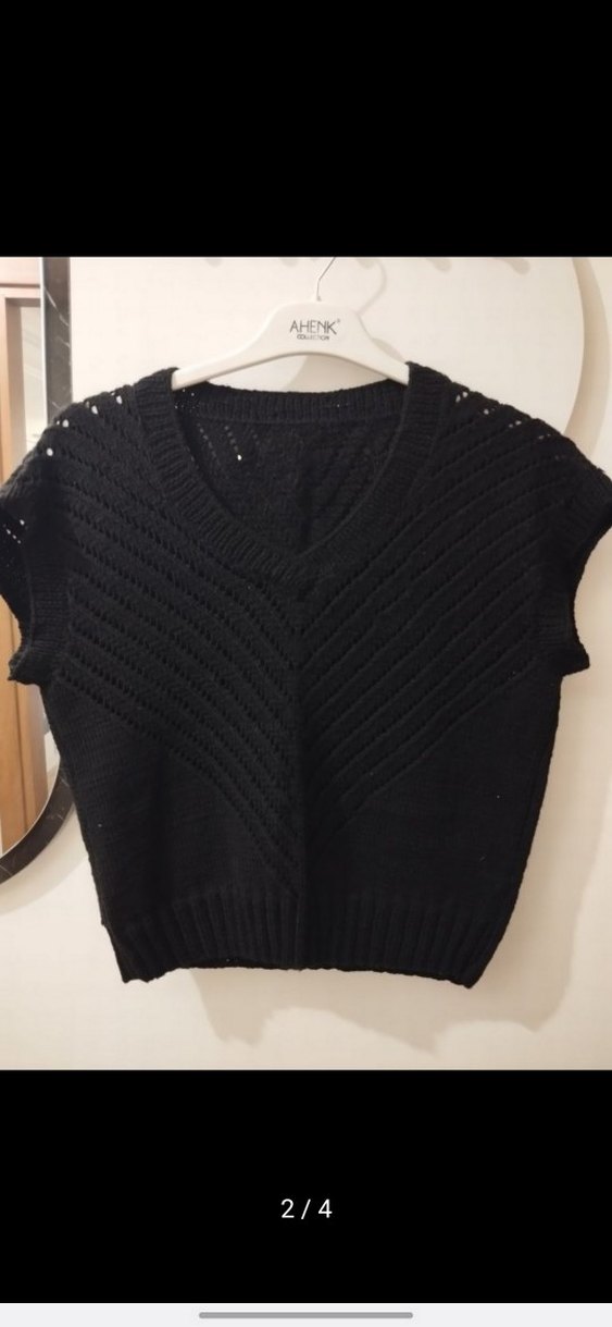 Siyah V Yaka Örgü Süveter - Görsel 2