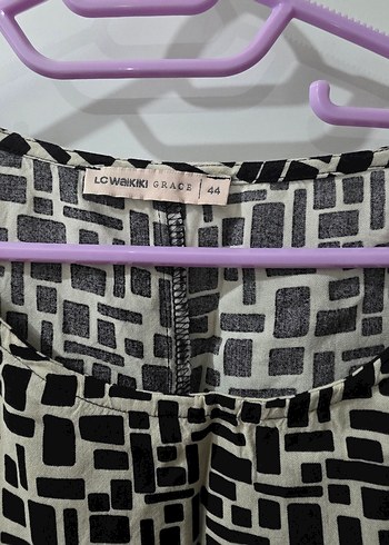 Gri Desenli Kemerli Midi Elbise - Görsel 3