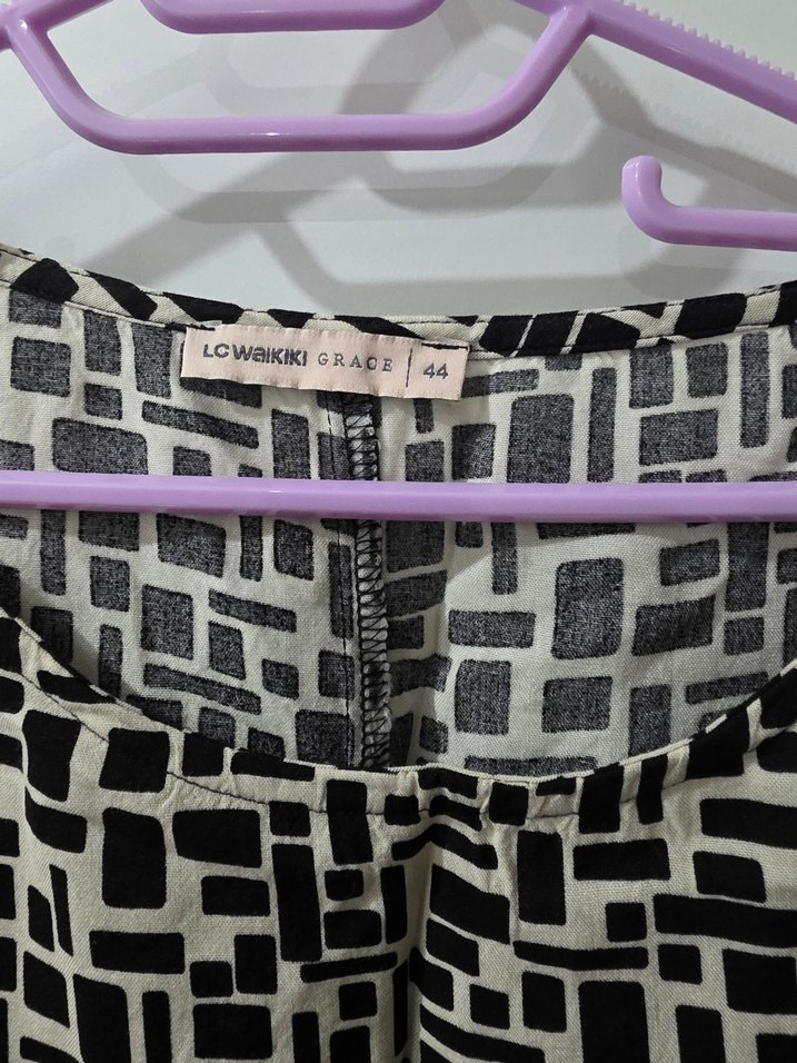 Gri Desenli Kemerli Midi Elbise - Görsel 3