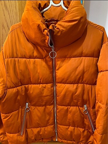 PULL&BEAR MONT