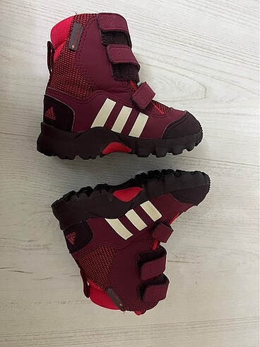 Adidas bebek bot