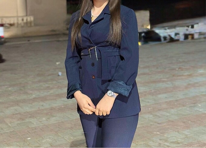 Kemerli lacivert blazer ceket