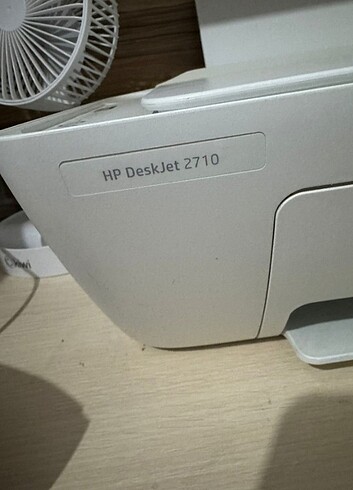  Beden Hp Deskjet 2710 Yazıcı 