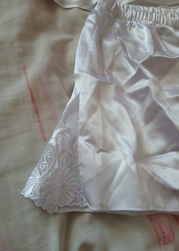 Dantel Detaylı Beyaz Gecelik - Görsel 7