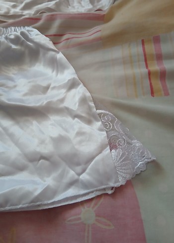 Dantel Detaylı Beyaz Gecelik - Görsel 8