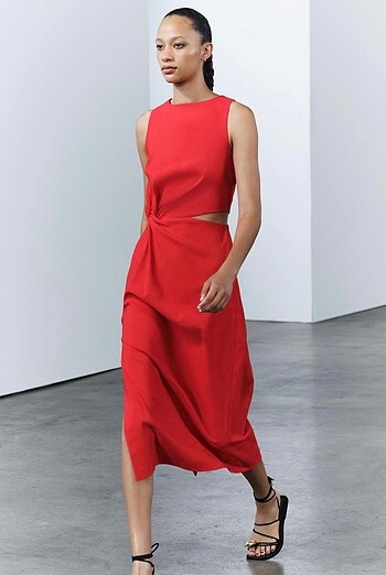 l Beden kırmızı Renk Zara ZW collection cut out elbise