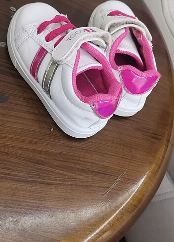 22 Beden Kız ayakkabısı