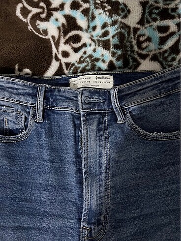 Stradivarius Pantolon