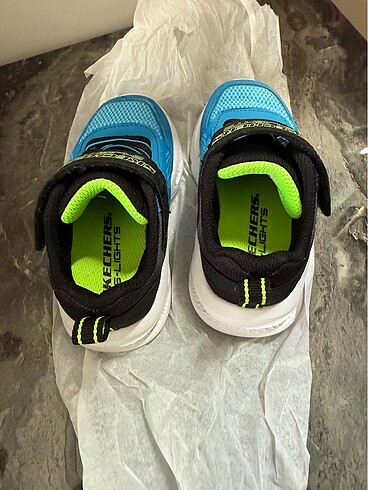 22 Beden mavi Renk Skechers