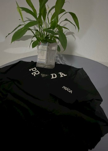 Prada Siyah Baskılı Erkek Tişört - Görsel 3