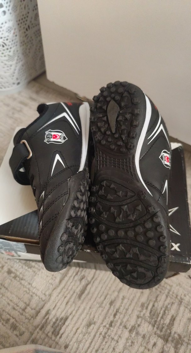 Erkek Çocuk halı saha ayakkabısı - Görsel 2