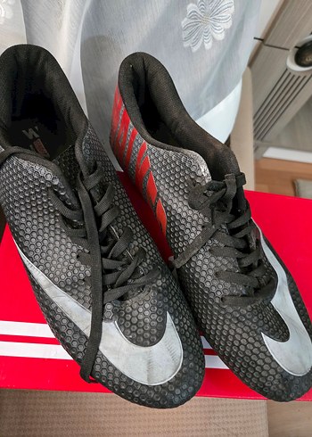 Yılan Desenli Erkek Futbol Ayakkabısı - Kırmızı Gri - Görsel 3