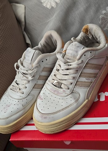 Beyaz Orjinal Adidas Erkek Spor Ayakkabı İhtiyacı olana - Görsel 3