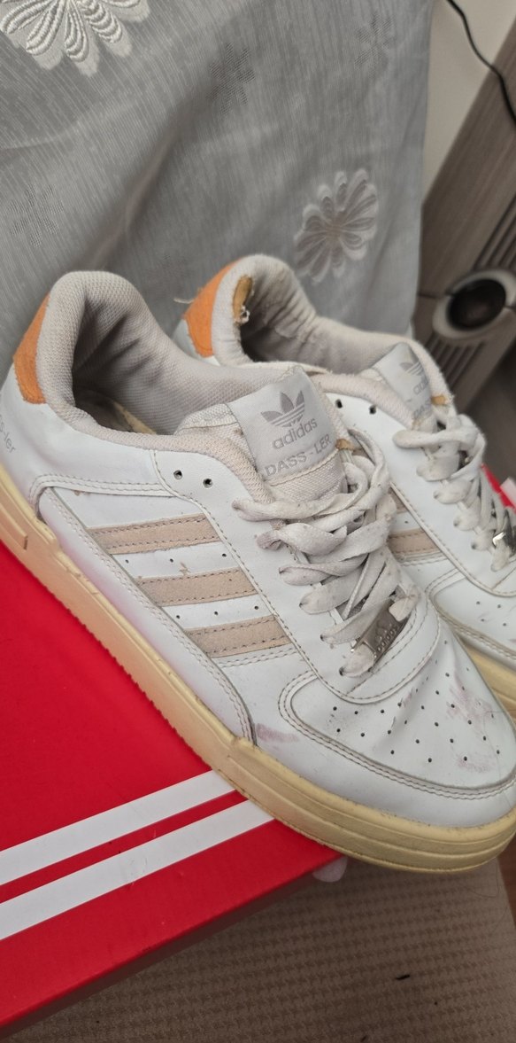 Beyaz Orjinal Adidas Erkek Spor Ayakkabı İhtiyacı olana - Görsel 2