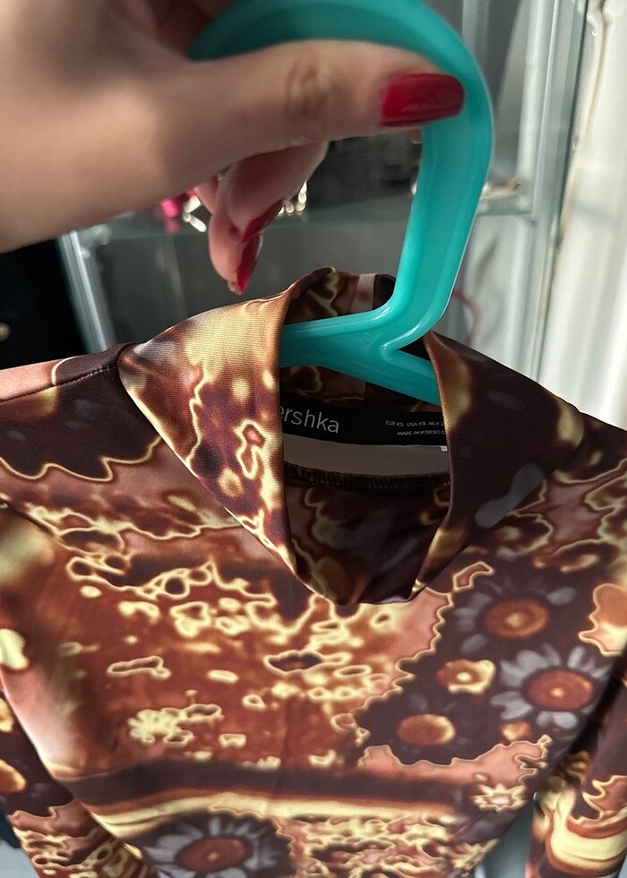 Bluz sırt dekolteli - Görsel 3