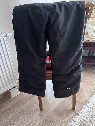 8 Yaş Beden Decathlon çocuk kar pantolonu