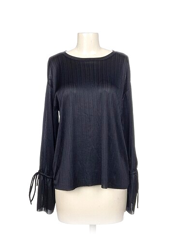 Zara Bluz %70 İndirimli.