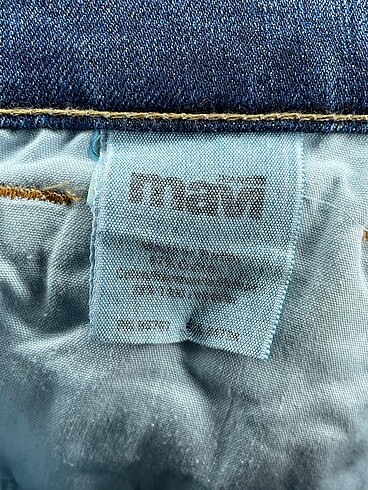 26 Beden lacivert Renk Mavi Jeans Skinny %70 İndirimli.