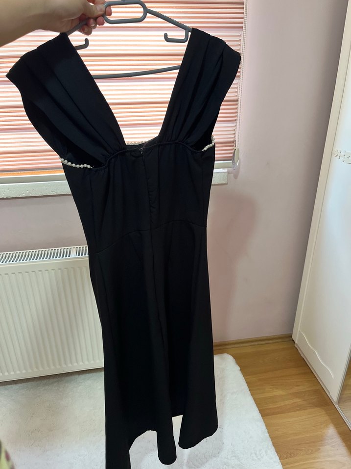 Siyah Drapeli Midi Abiye Elbise - Görsel 3