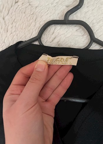 Siyah V Yakalı Kolsuz Kadın Tulum - Görsel 4