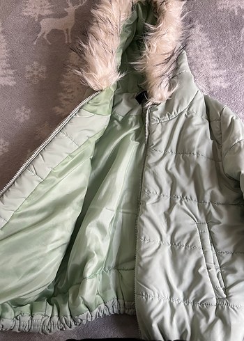 su yeşili Kapüşonlu Kadın Kışlık Mont - Görsel 2