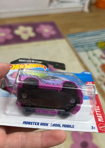 Monster High Ghoul Mobile Mor Oyuncak Araba - Görsel 2