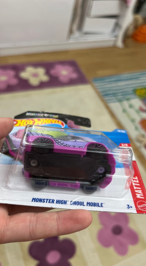 Monster High Ghoul Mobile Mor Oyuncak Araba - Görsel 2