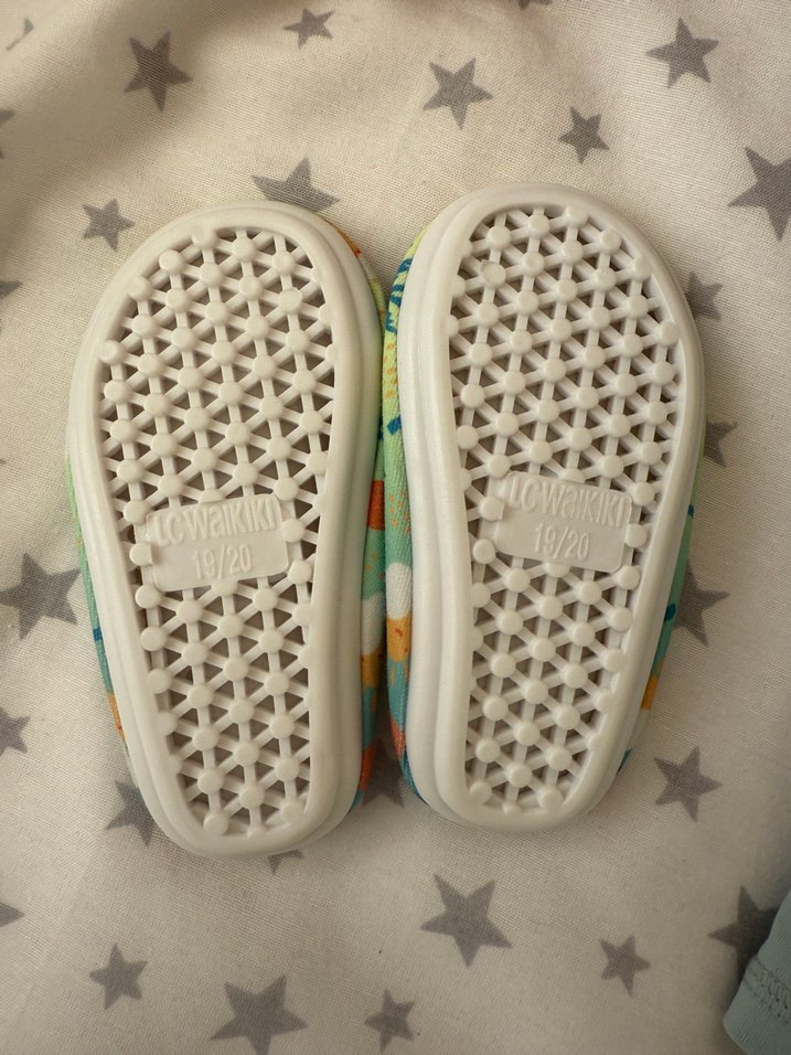 Renkli Tropikal Desenli Erkek Çocuk plaj Terliği - Görsel 2