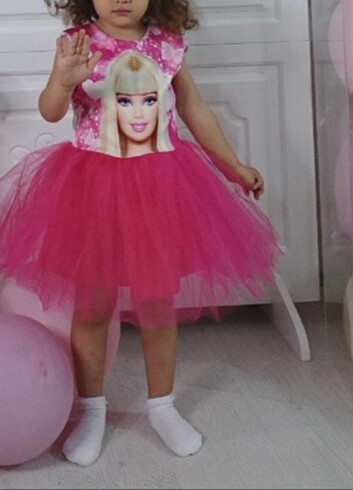 3 yaş Barbie elbise