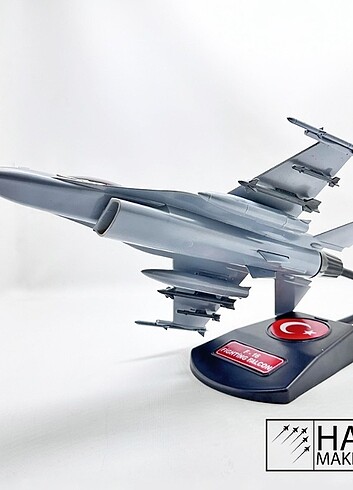  F16 Maket 