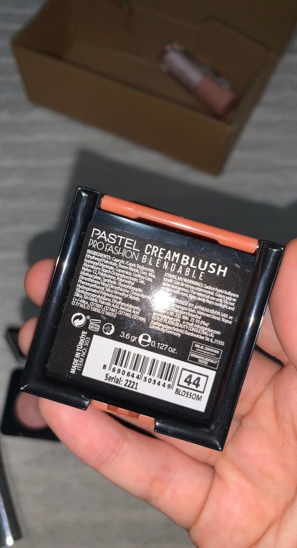 Makyaj Seti EMİLY 203 dudak kalemi - Görsel 2