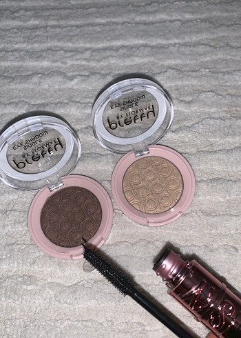 Bej Göz Farı ve Siyah Maskara Seti - Görsel 2