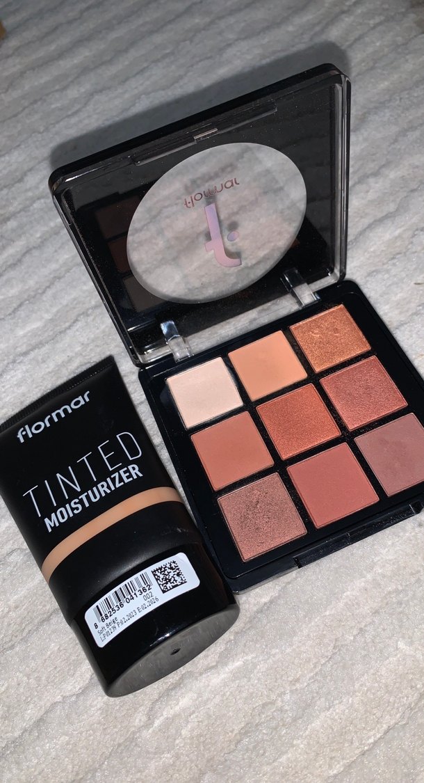 Flormar Tonlu Nemlendirici ve Far Paleti - Görsel 2