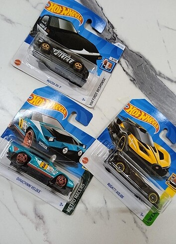  Beden Renk Hotweels arabalar tane249 tl