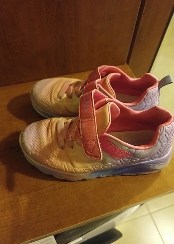 Skechers Skechers kız Çocuk Pembe Bağcıklı ve Cırtlı Spor Ayakkabı