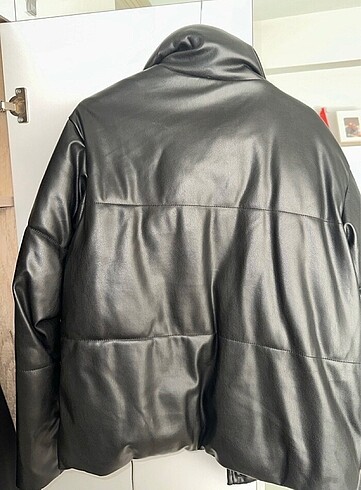 xs Beden siyah Renk Stradivarius deri mont
