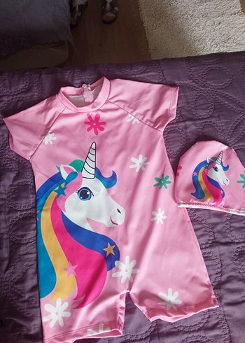 6 Yaş Beden Kızlar için Pembe Kısa Kollu Mayo ve Unicorn Bone