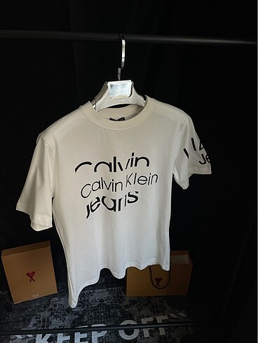 Calvin Klein Beyaz Tshirt