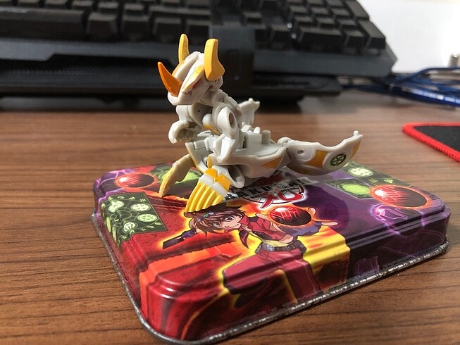  Beden Renk Haos Helix Dragonoid