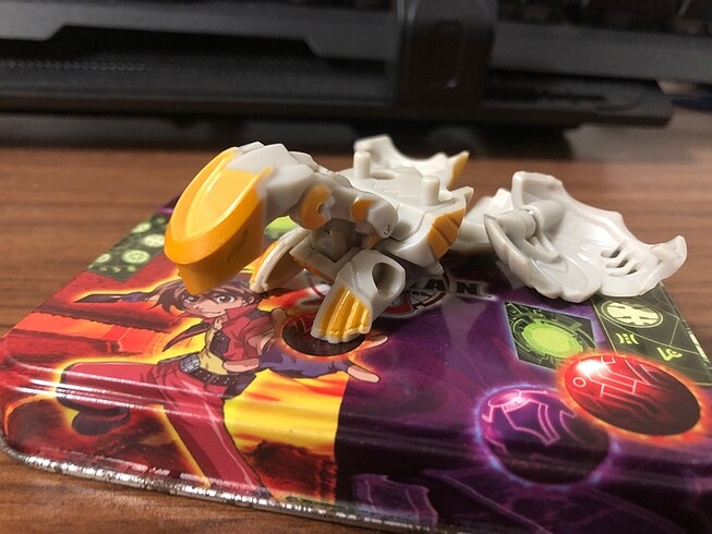 Haos Hawktor