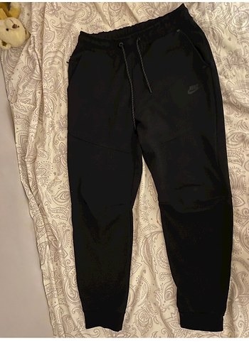 Nike Siyah Tech Esofman