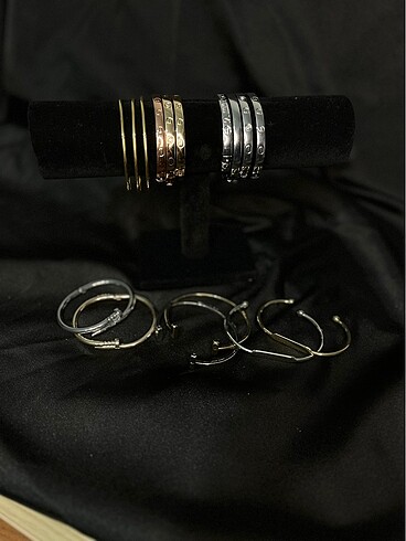 Cartier kelepçe bileklik