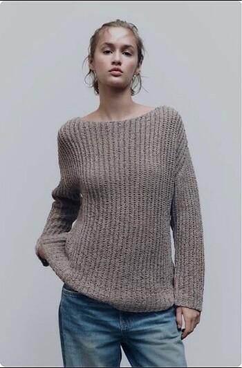 Zara İç İçe Geçen Örgü Kazak
