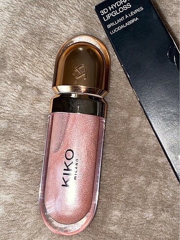  Beden Kiko Milano Gloss