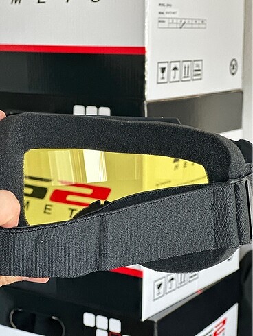 SIFIR PAKETLİ KAYAK GÖZLÜĞÜ STANDART BEDEN AYARLI KOYU CAM - Görsel 3